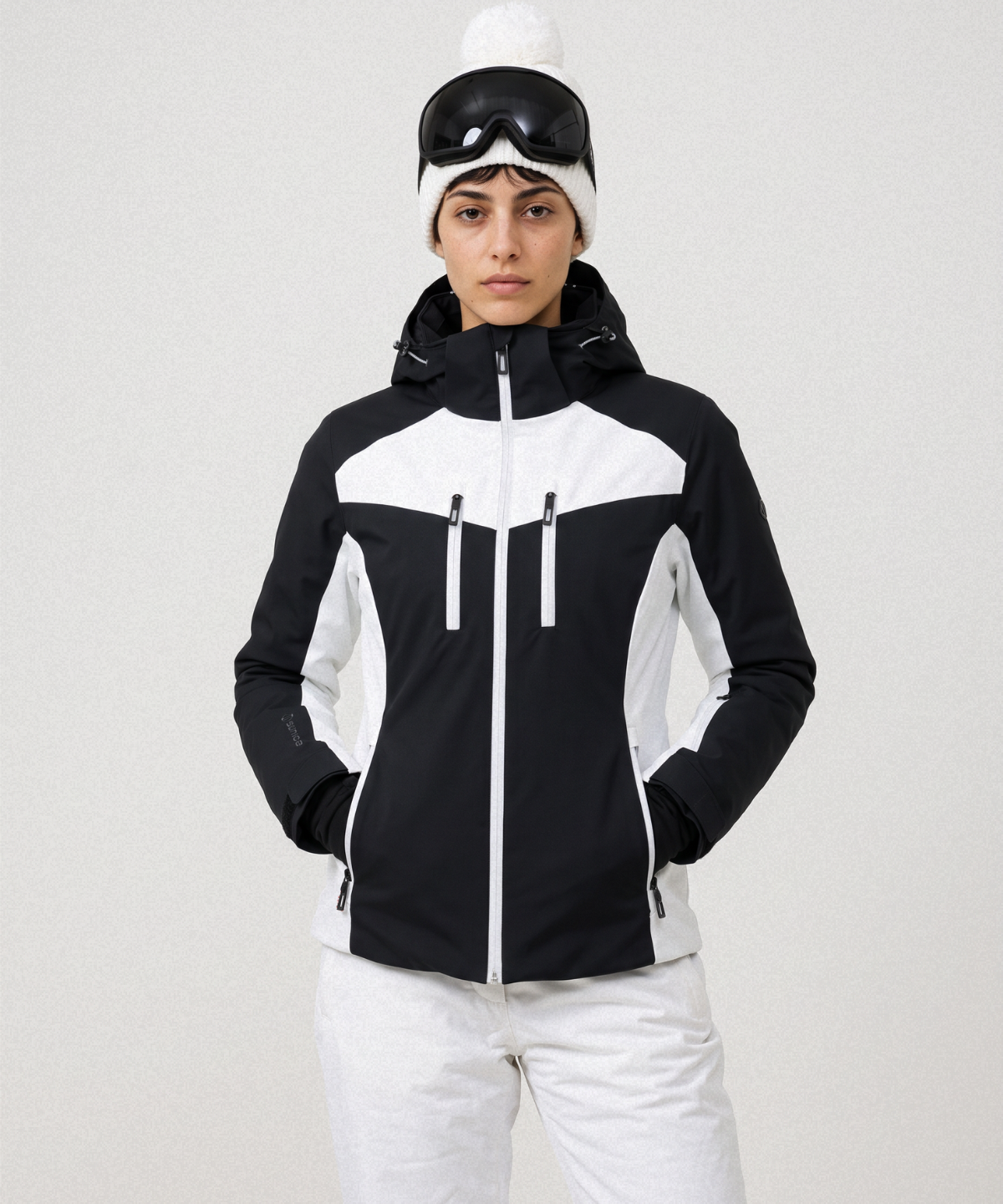 Black/Pure White
